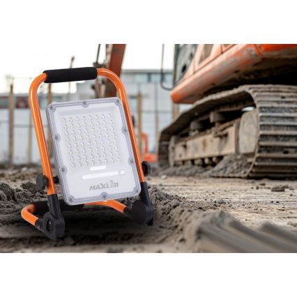 Dimmbarer wiederaufladbarer LED-Strahler mit Stativ LED/100W/3,2V 4500K 10000 mAh IP65 orange
